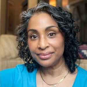 Meet your Posher, Sheela